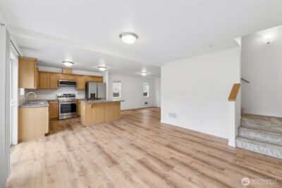3650 Tribute Avenue E, Fife, WA 98424 - Photo 7