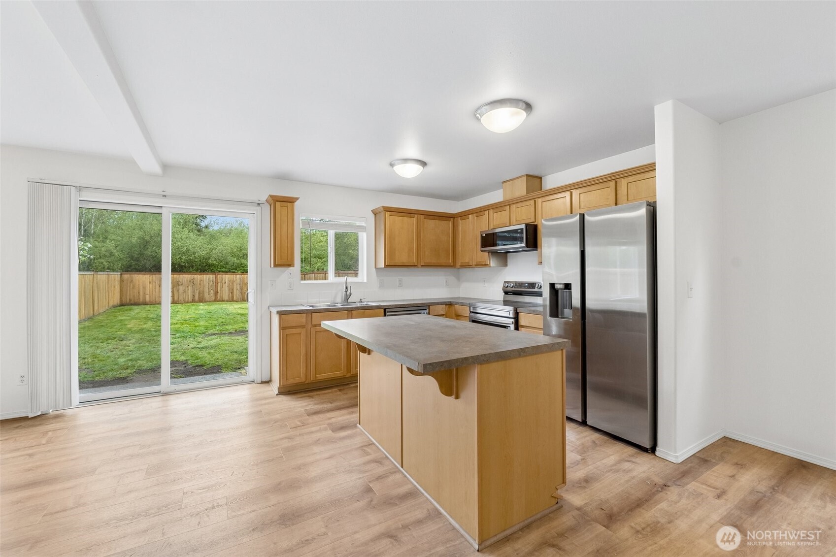 3650 Tribute Avenue E, Fife, WA 98424
