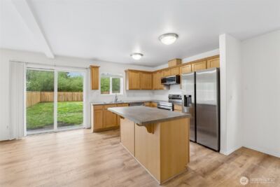3650 Tribute Avenue E, Fife, WA 98424 - Photo 10