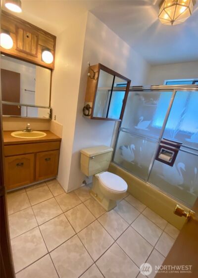 3700 Harbel Drive NE, Bremerton, WA 98310 - Photo 14