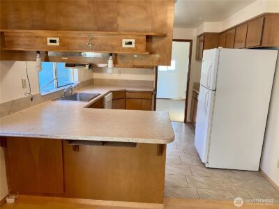 3700 Harbel Drive NE, Bremerton, WA 98310 - Photo 18