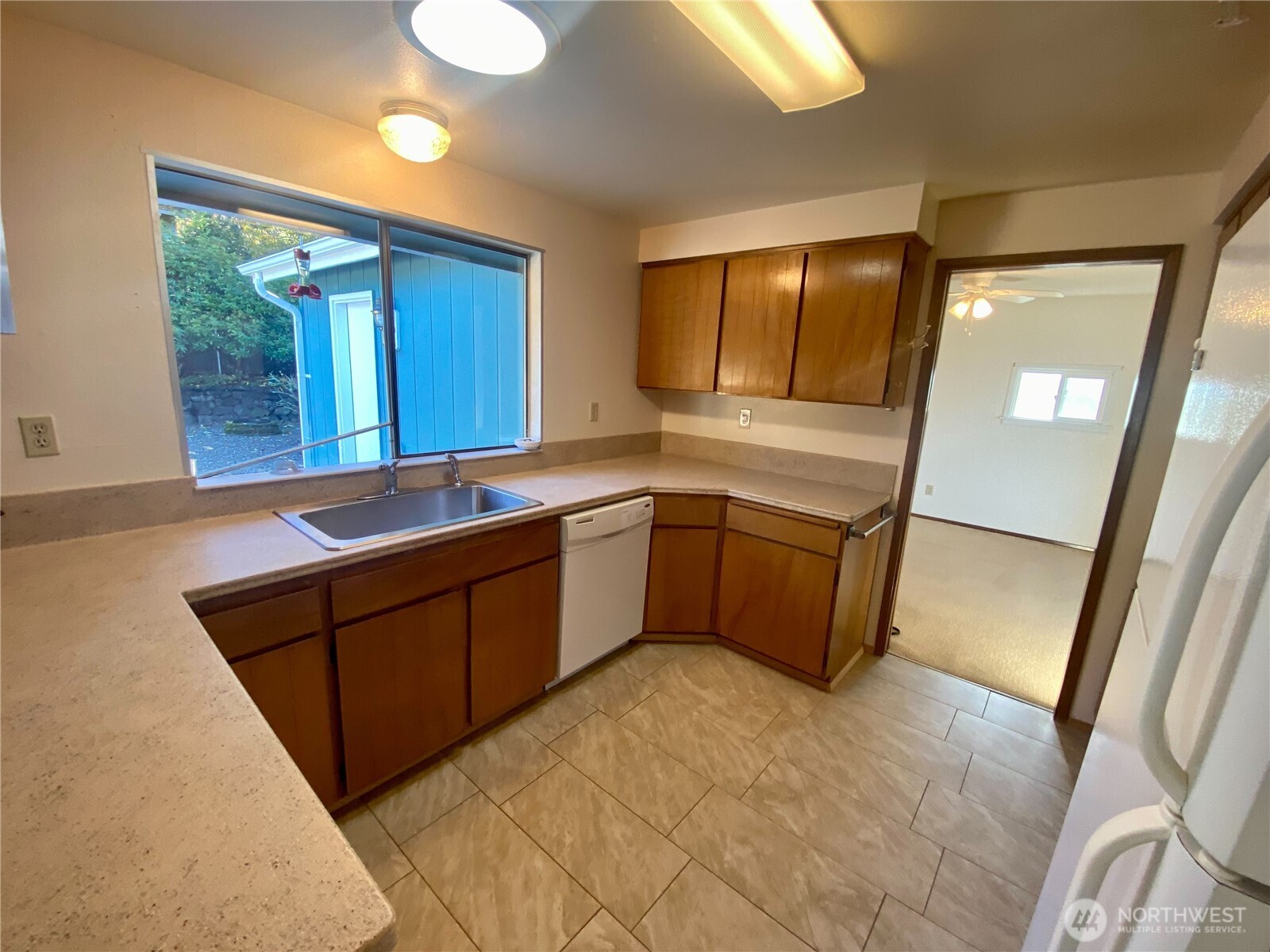 3700 Harbel Drive NE, Bremerton, WA 98310