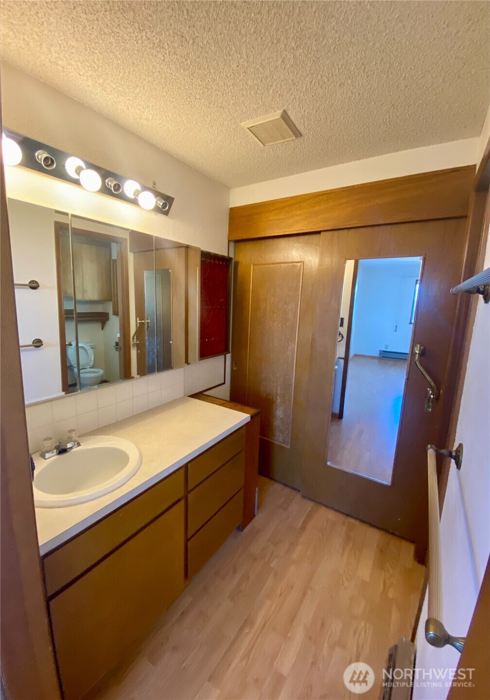 3700 Harbel Drive NE, Bremerton, WA 98310