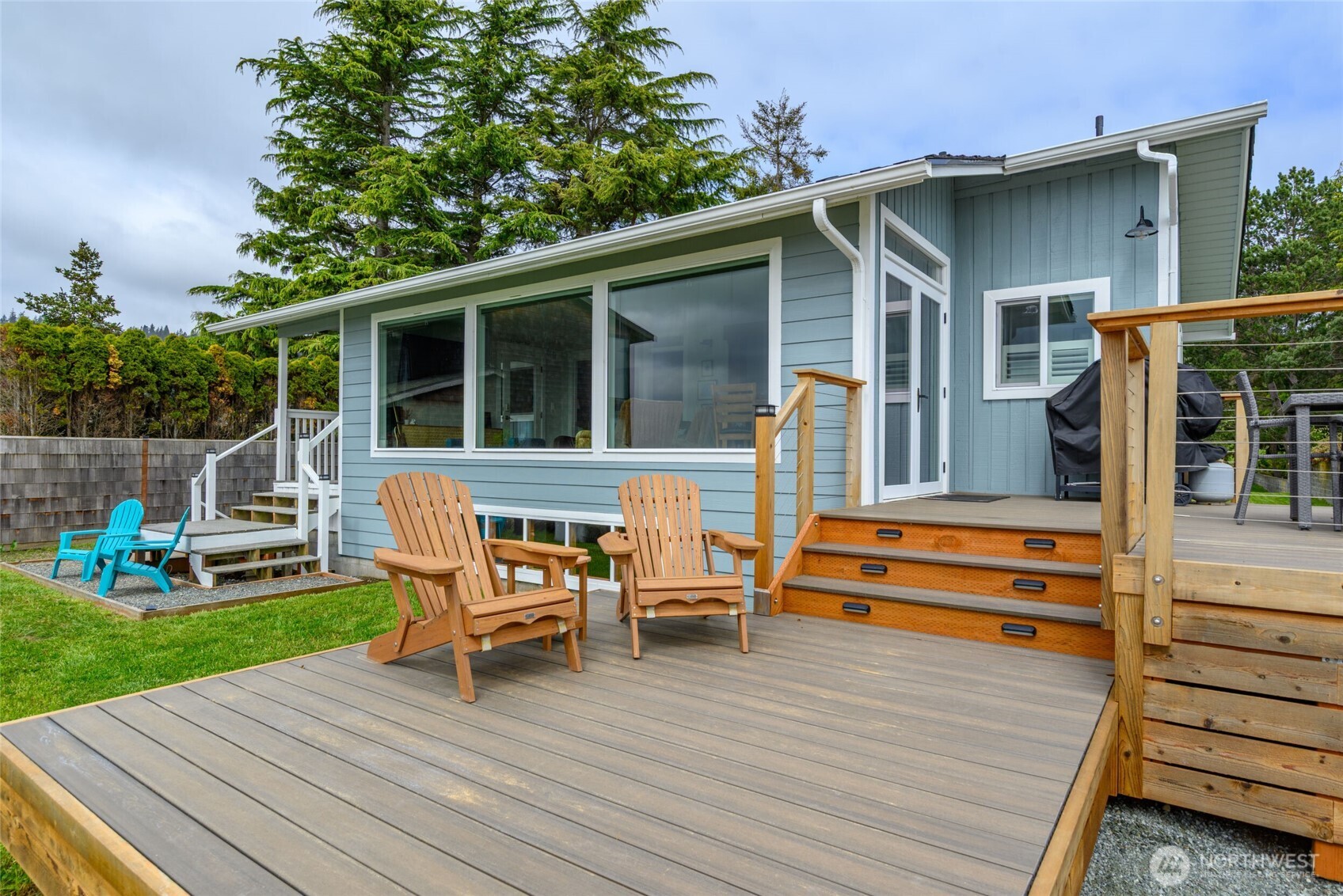 1818 E Lola Beach Lane , Oak Harbor, WA 98277-8628