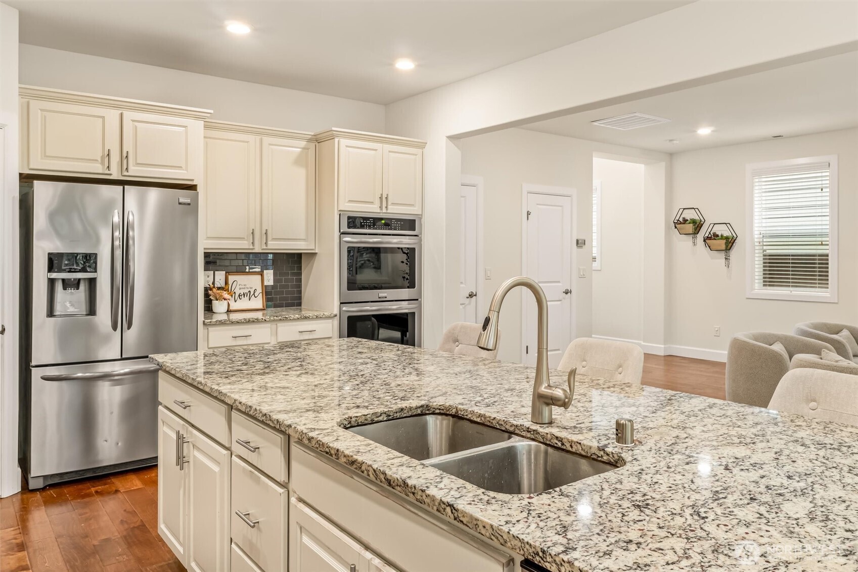 17903 33rd Avenue SE, Bothell, WA 98012