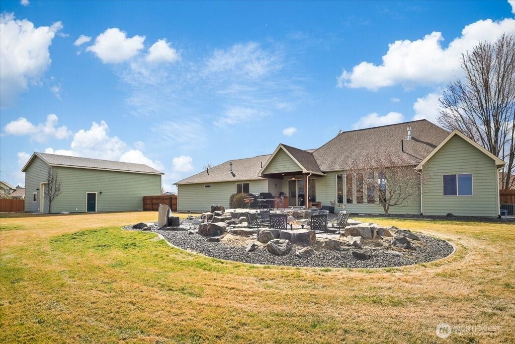 10018 N Moss Lane , Spokane, WA 99208