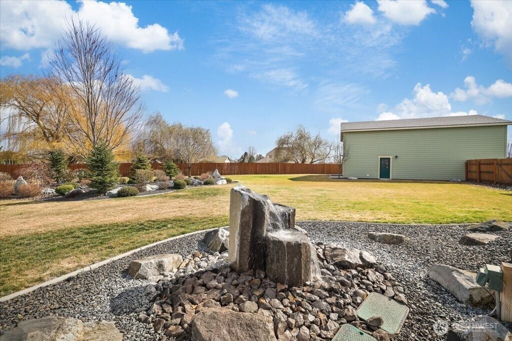 10018 N Moss Lane , Spokane, WA 99208