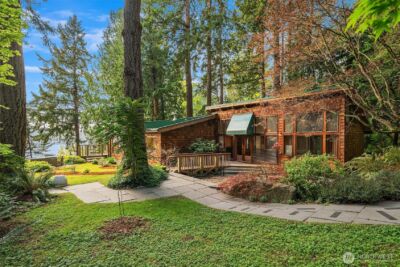 19923 Robinwood Road SW, Vashon, WA 98070