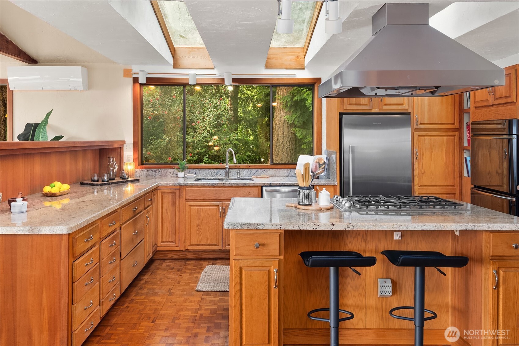 19923 Robinwood Road SW, Vashon, WA 98070