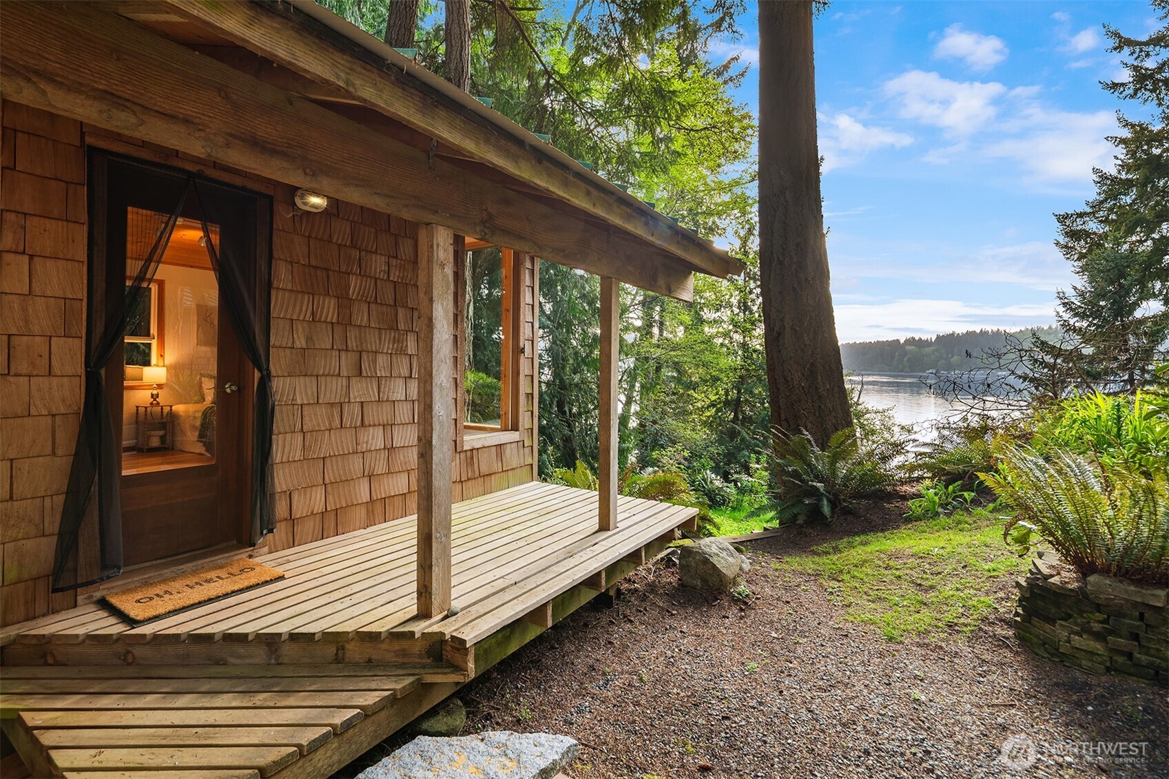19923 Robinwood Road SW, Vashon, WA 98070