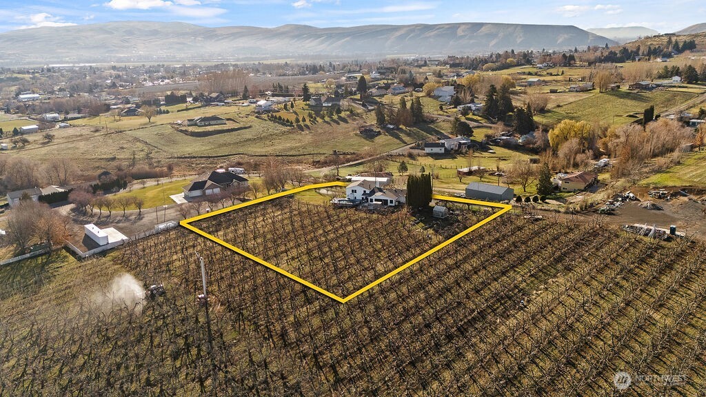 367 Baker Road , Selah, WA 98942