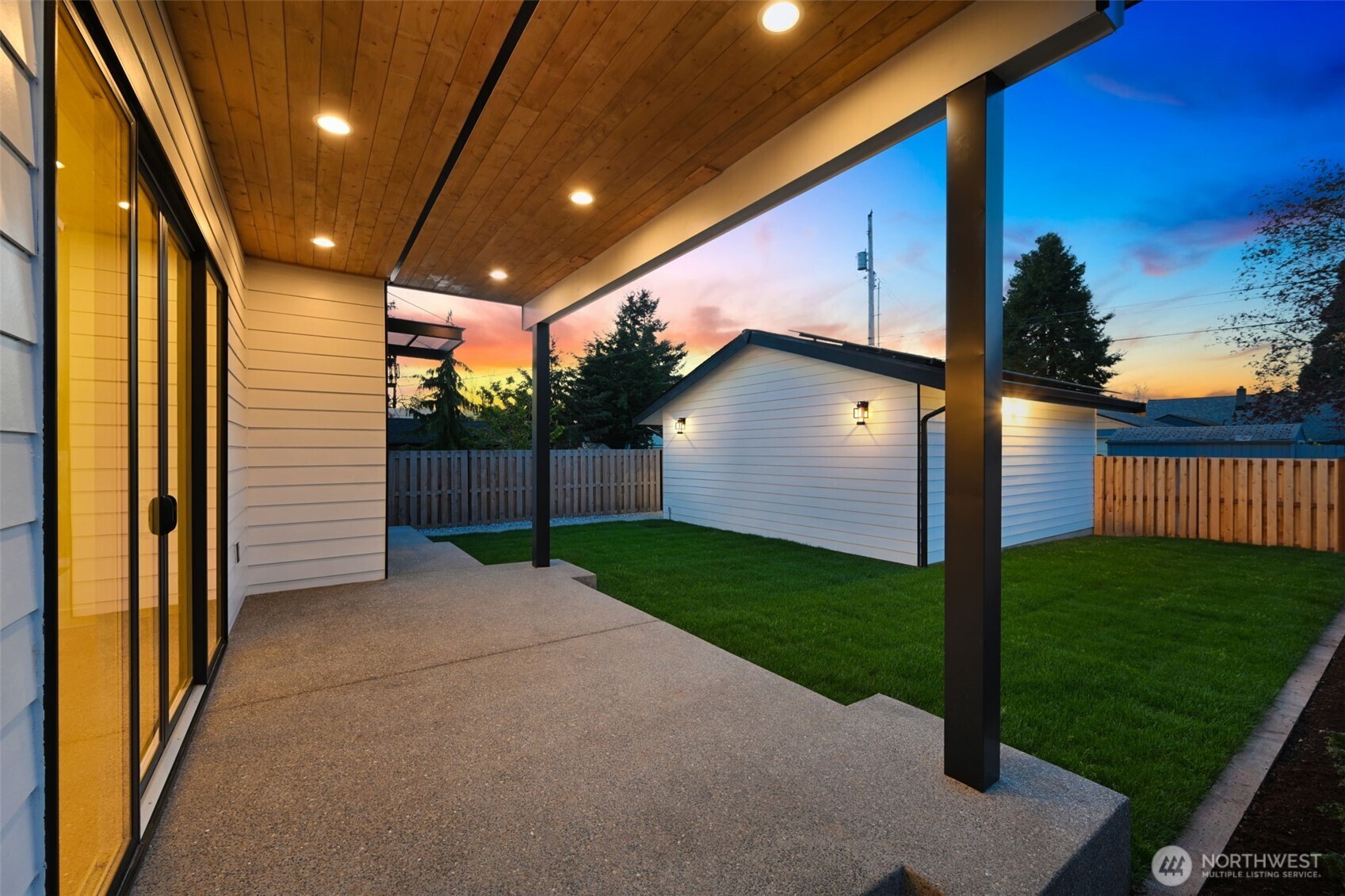 5205 N 42nd Street , Tacoma, WA 98407