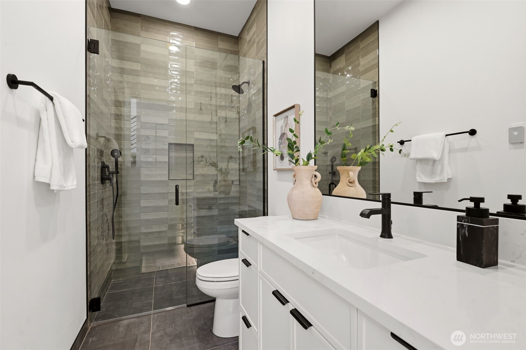 5205 N 42nd Street , Tacoma, WA 98407