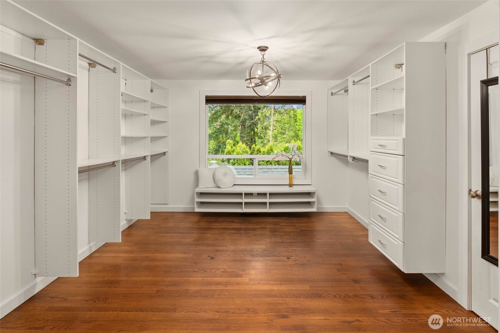 4712 125th Avenue SE, Bellevue, WA 98006