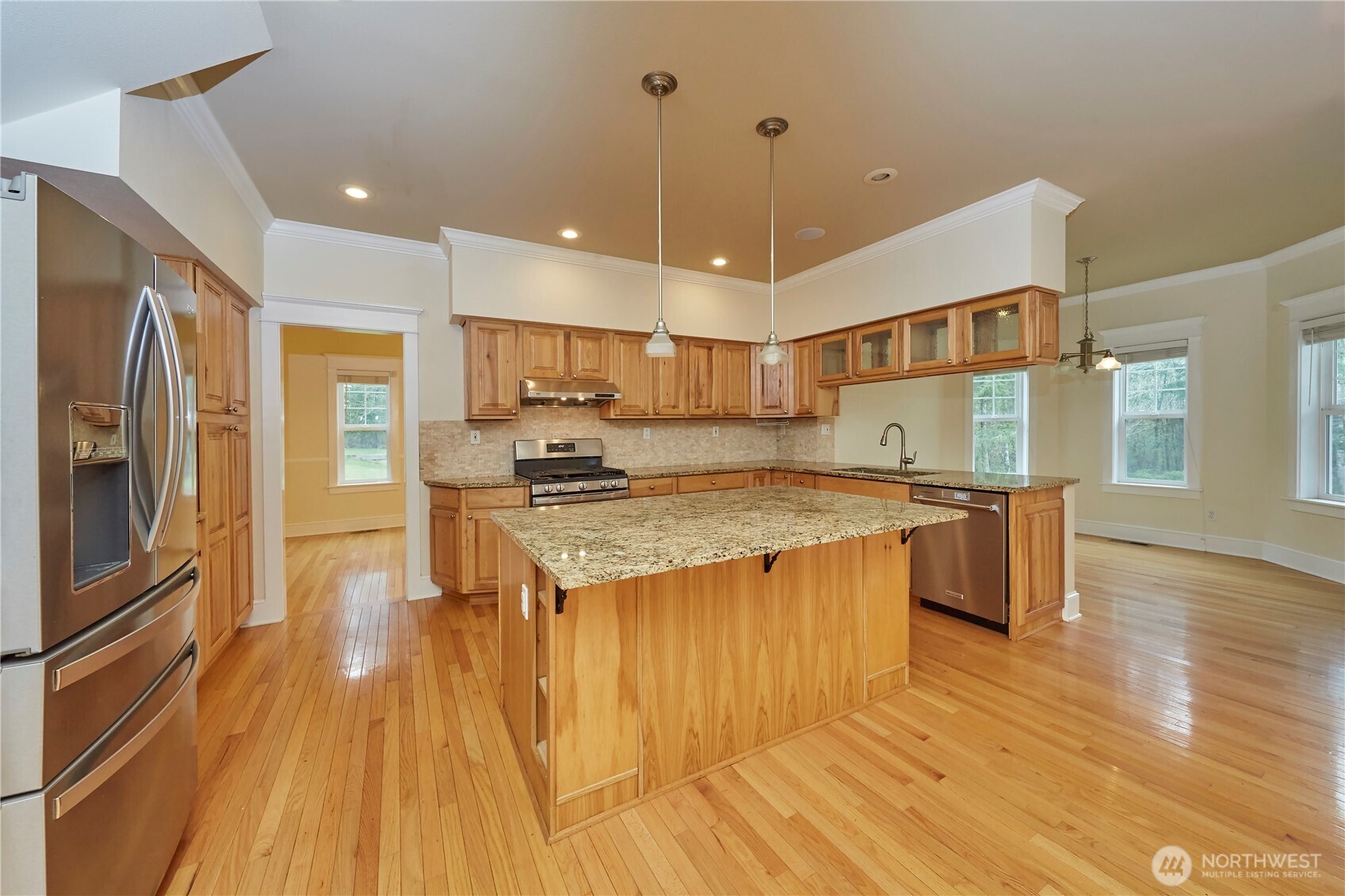 4909 SW Old Clifton Road , Port Orchard, WA 98367