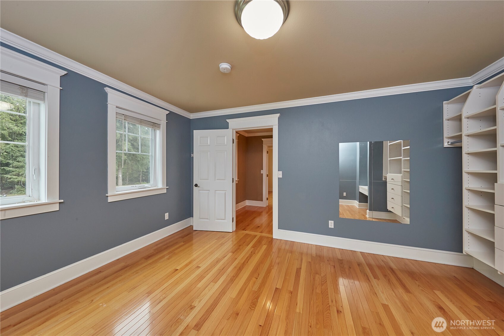 4909 SW Old Clifton Road , Port Orchard, WA 98367