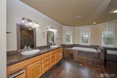4909 SW Old Clifton Road , Port Orchard, WA 98367 - Photo 28