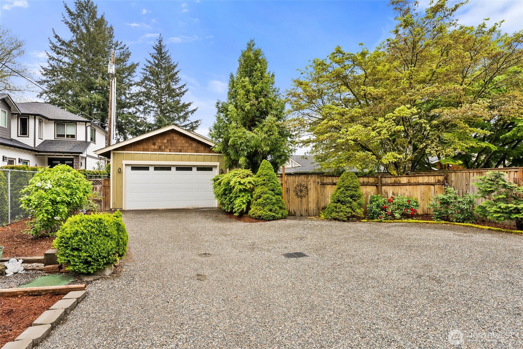 6211 Shady Lane SE, Lacey, WA 98503