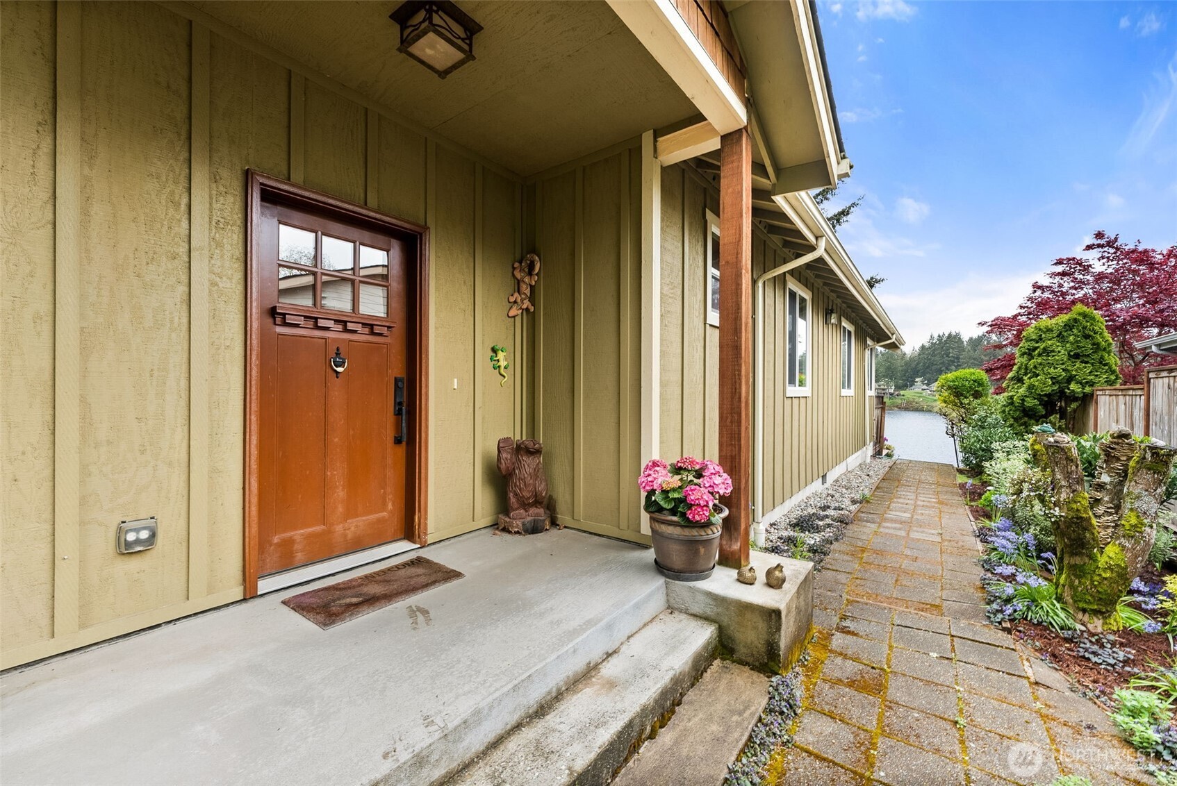 6211 Shady Lane SE, Lacey, WA 98503