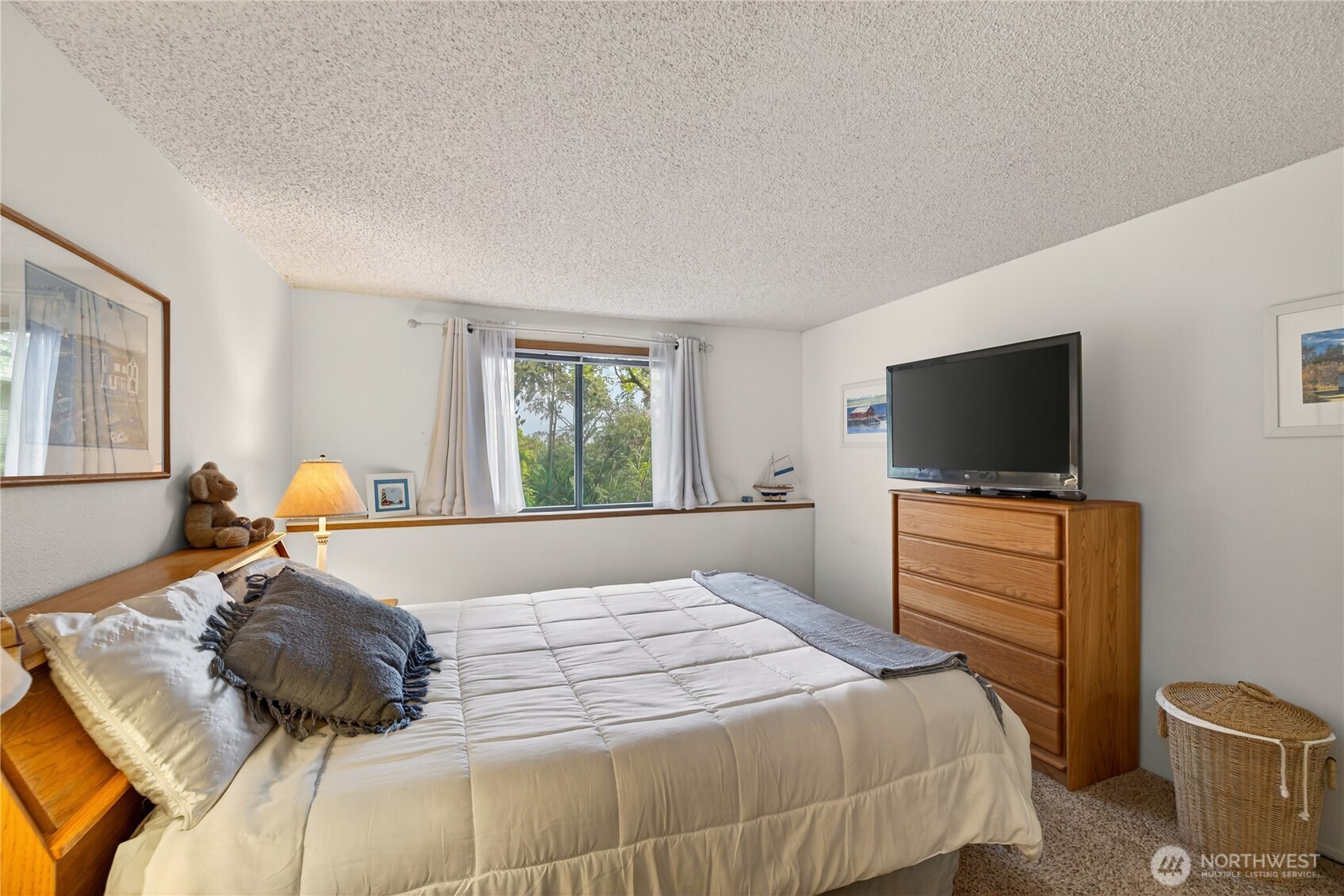 75 NW Columbia #B101, Oak Harbor, WA 98277