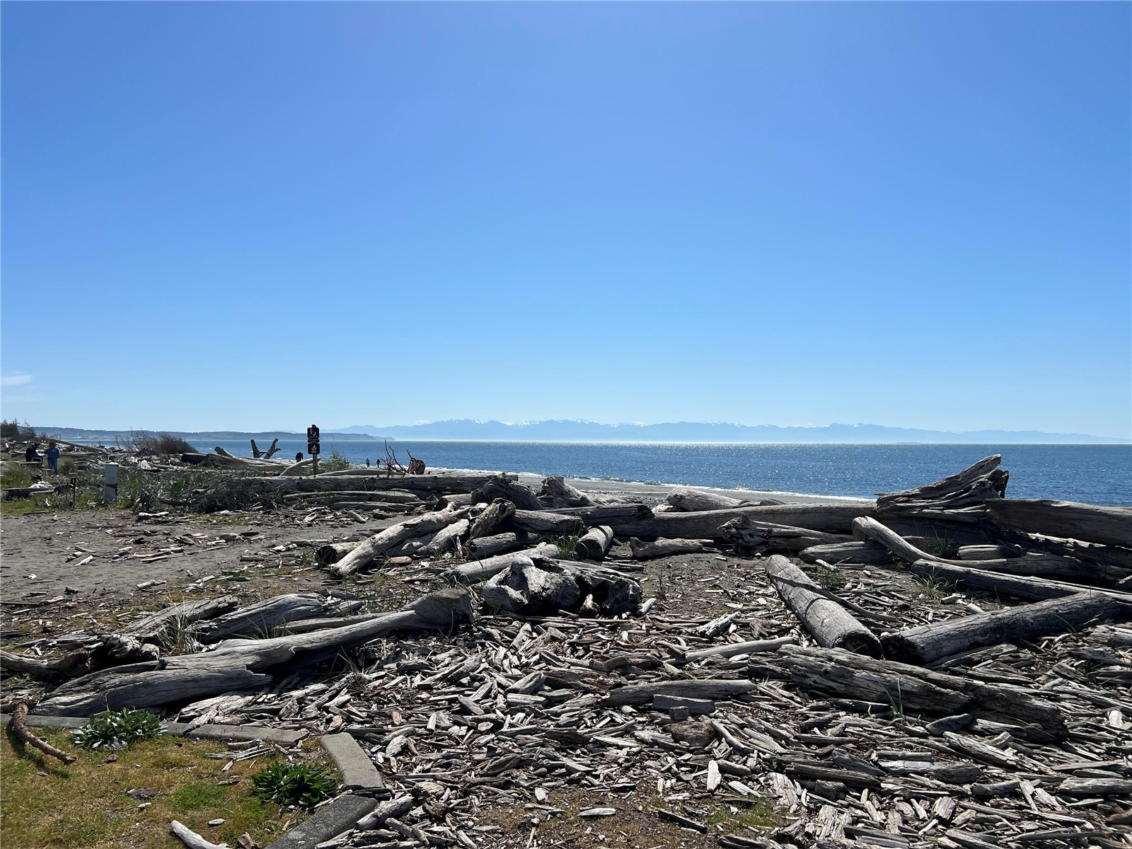 75 NW Columbia #B101, Oak Harbor, WA 98277