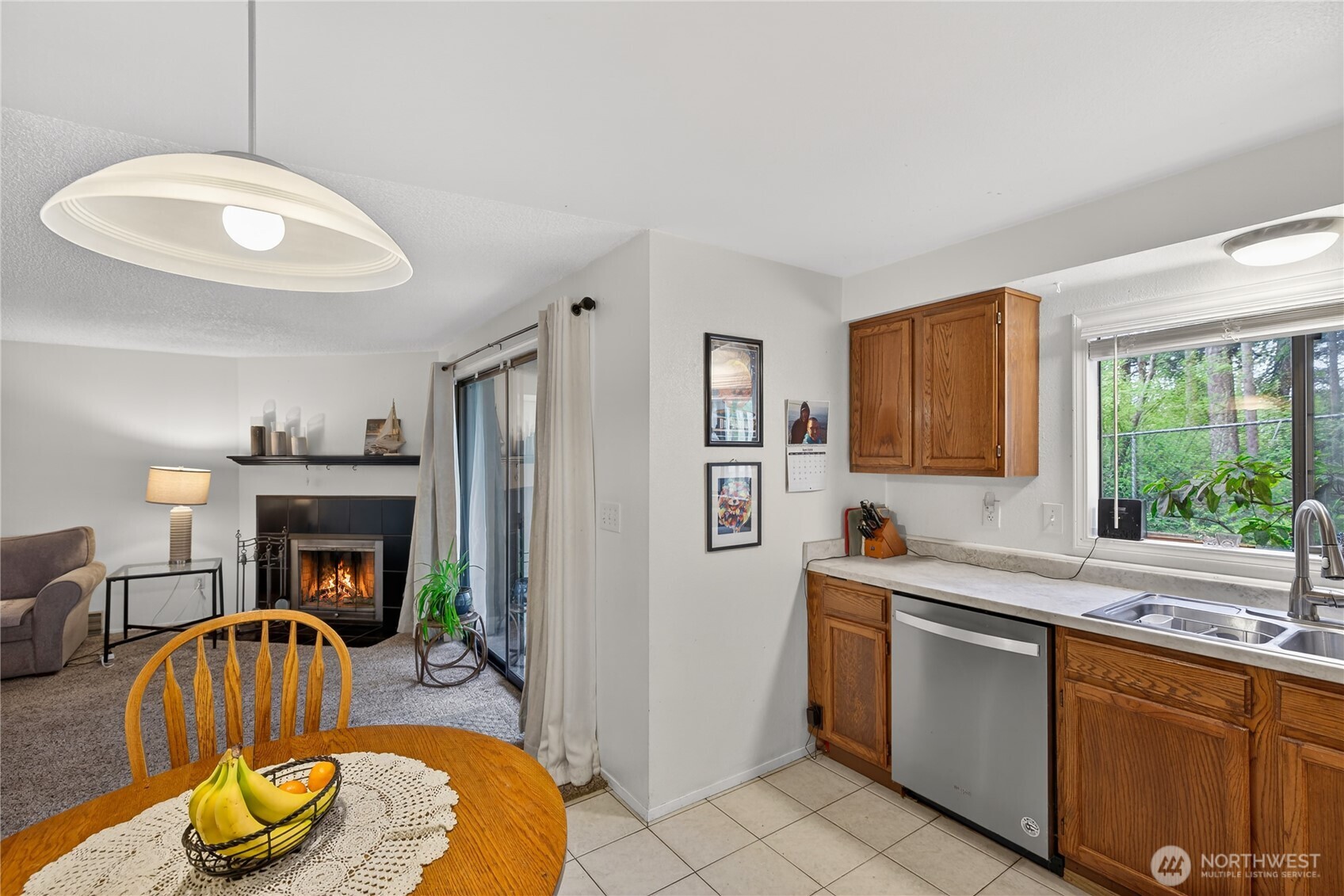 75 NW Columbia #B101, Oak Harbor, WA 98277