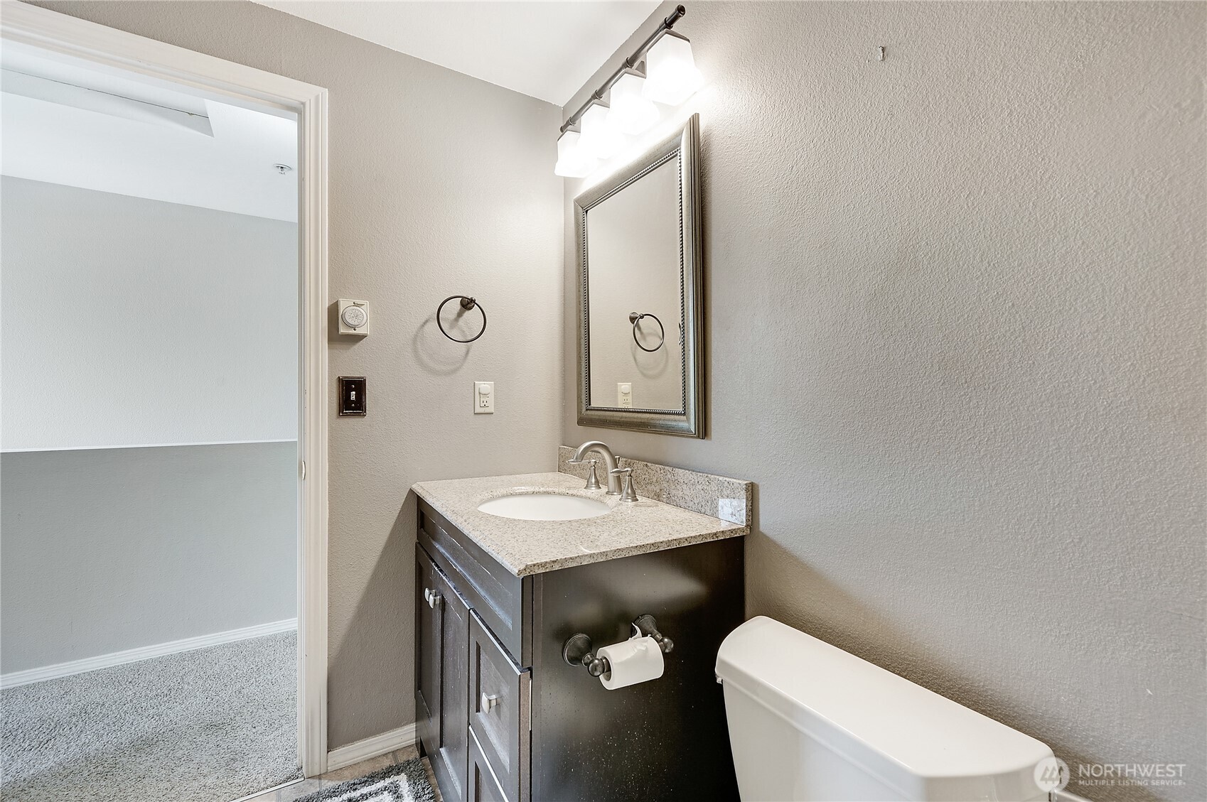 4719 NW Walgren Drive #D-101, Silverdale, WA 98383
