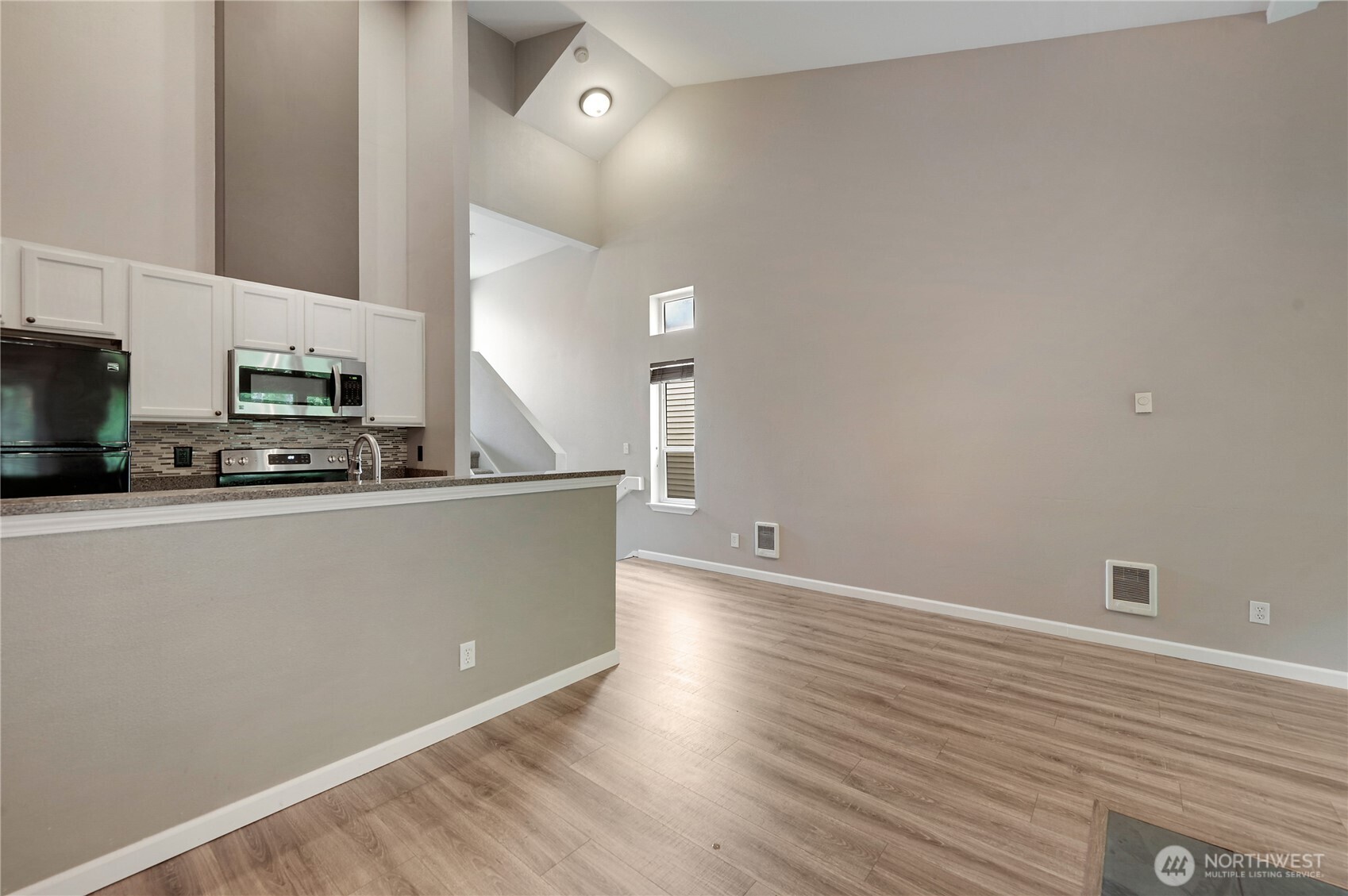 4719 NW Walgren Drive #D-101, Silverdale, WA 98383