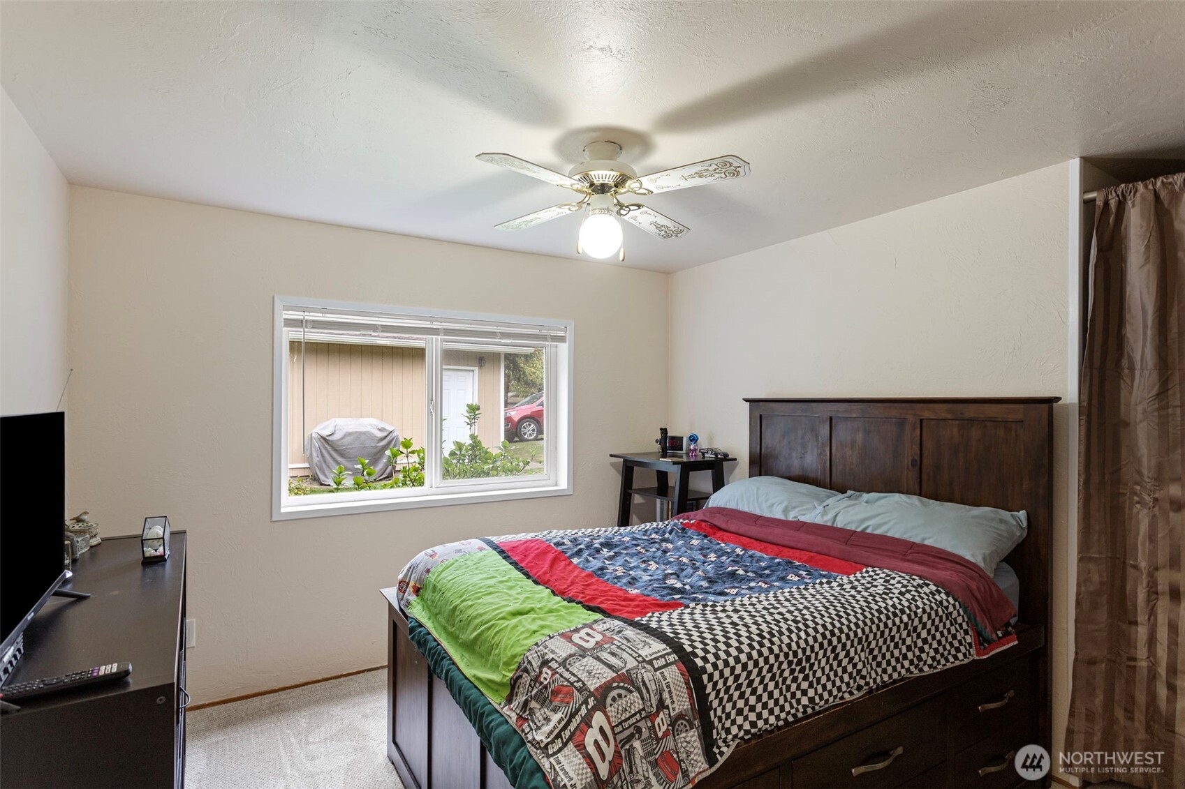 10407 206th Avenue NE, Redmond, WA 98053