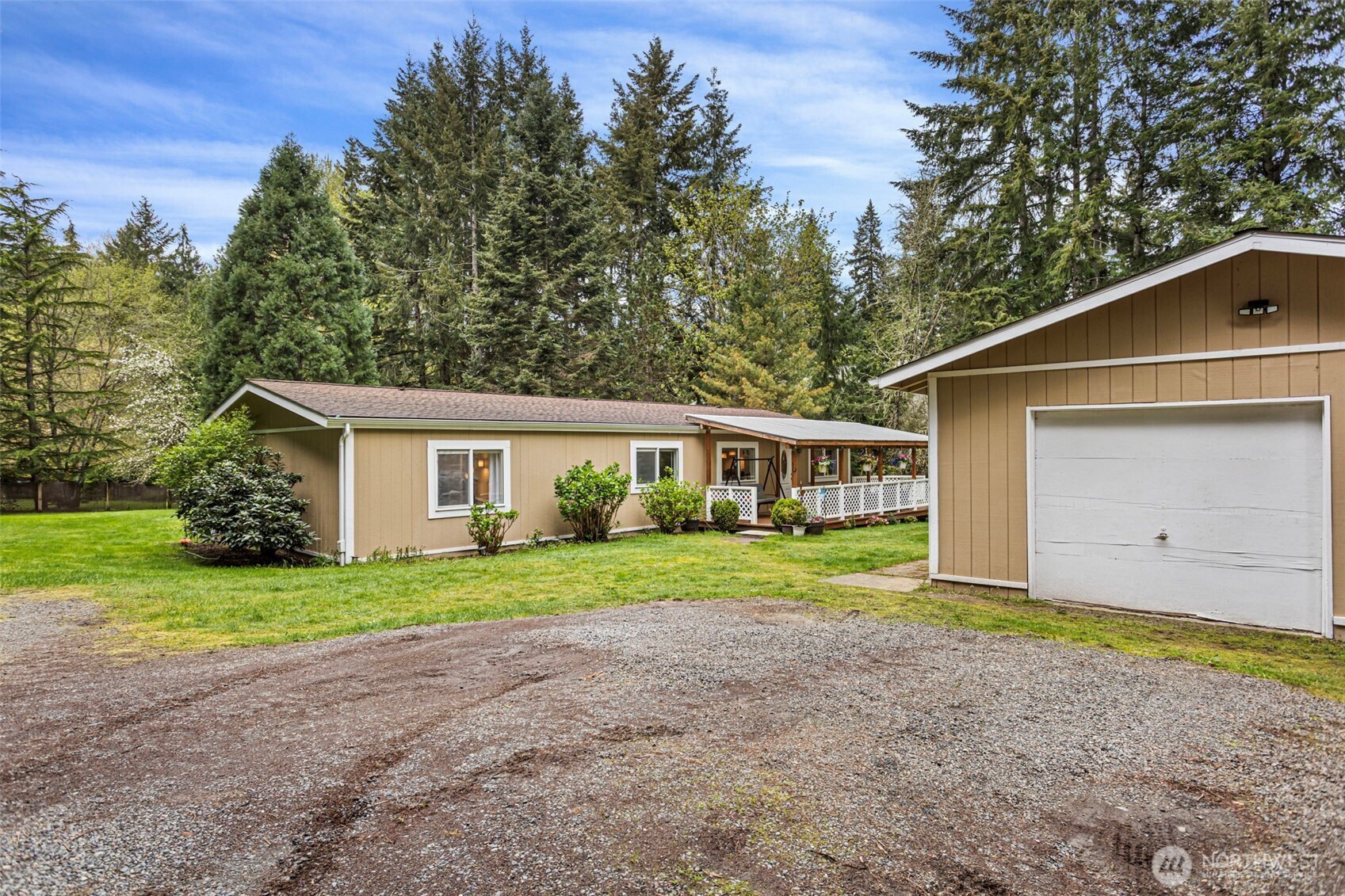 10407 206th Avenue NE, Redmond, WA 98053