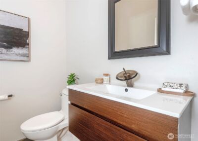 18631 E Spring Lake Drive SE, Renton, WA 98058 - Photo 16