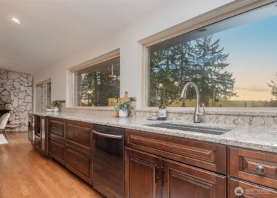 18631 E Spring Lake Drive SE, Renton, WA 98058 - Photo 18