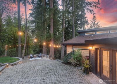 18631 E Spring Lake Drive SE, Renton, WA 98058 - Photo 2