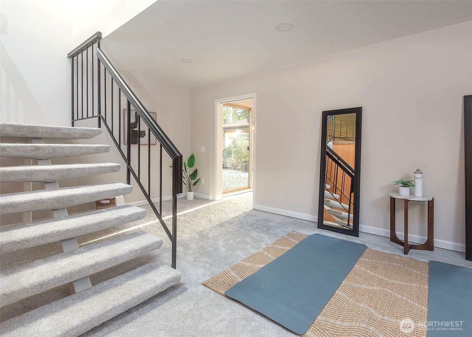18631 E Spring Lake Drive SE, Renton, WA 98058