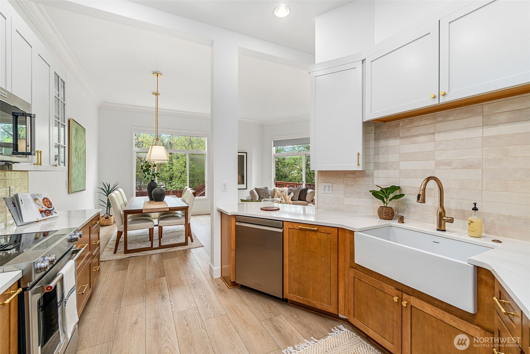 11423 NE 86th Street , Kirkland, WA 98033