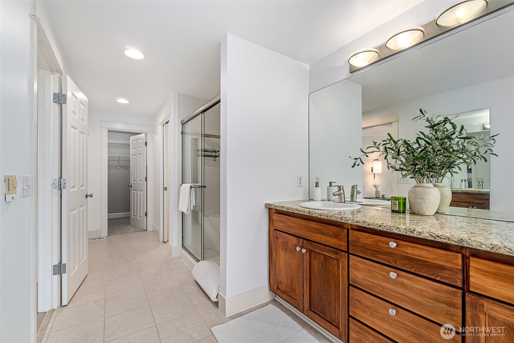 11423 NE 86th Street , Kirkland, WA 98033