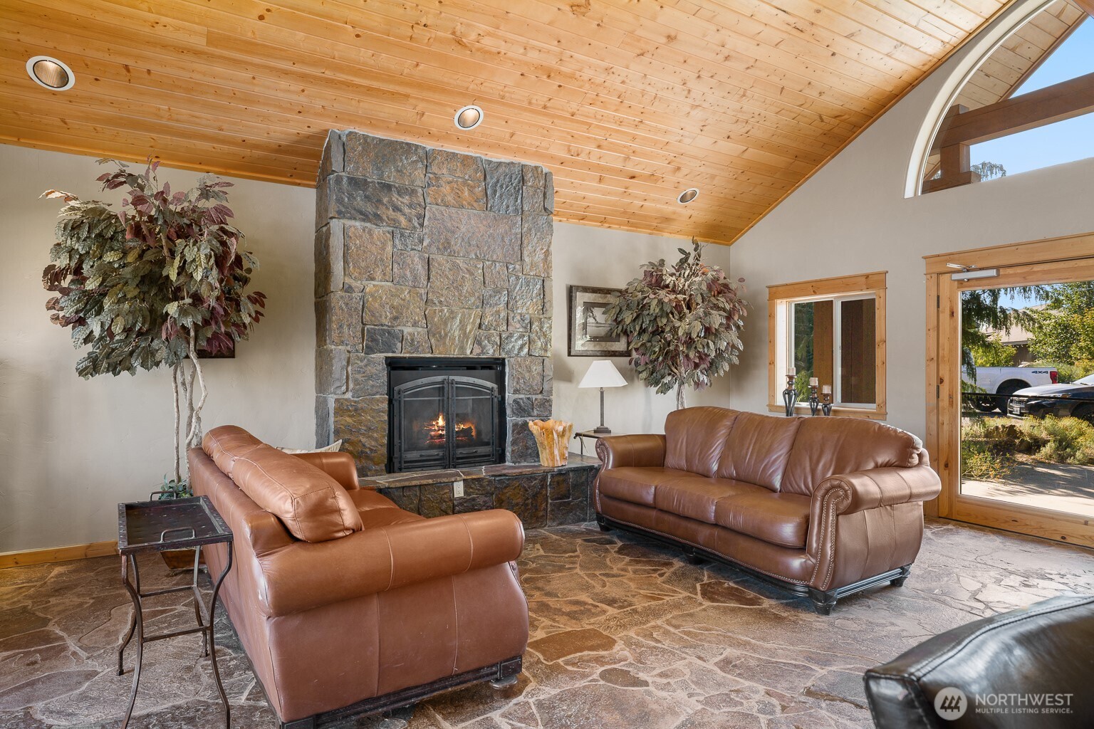 5 Double O Road , Ronald, WA 98940
