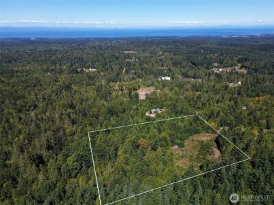 596 Watershed , Port Angeles, WA 98362 - Photo 4