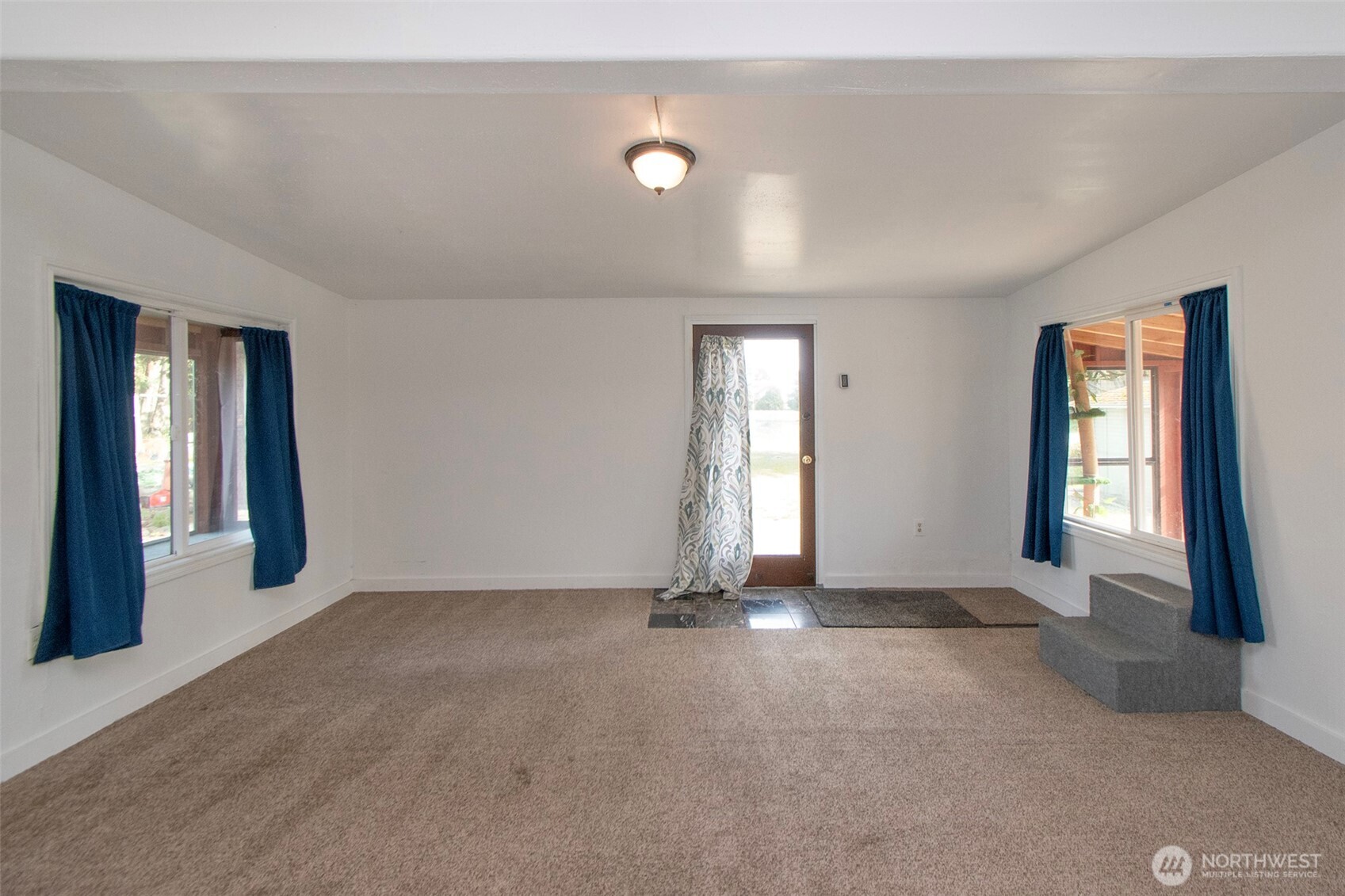 311 Mountain View Drive , Sequim, WA 98382