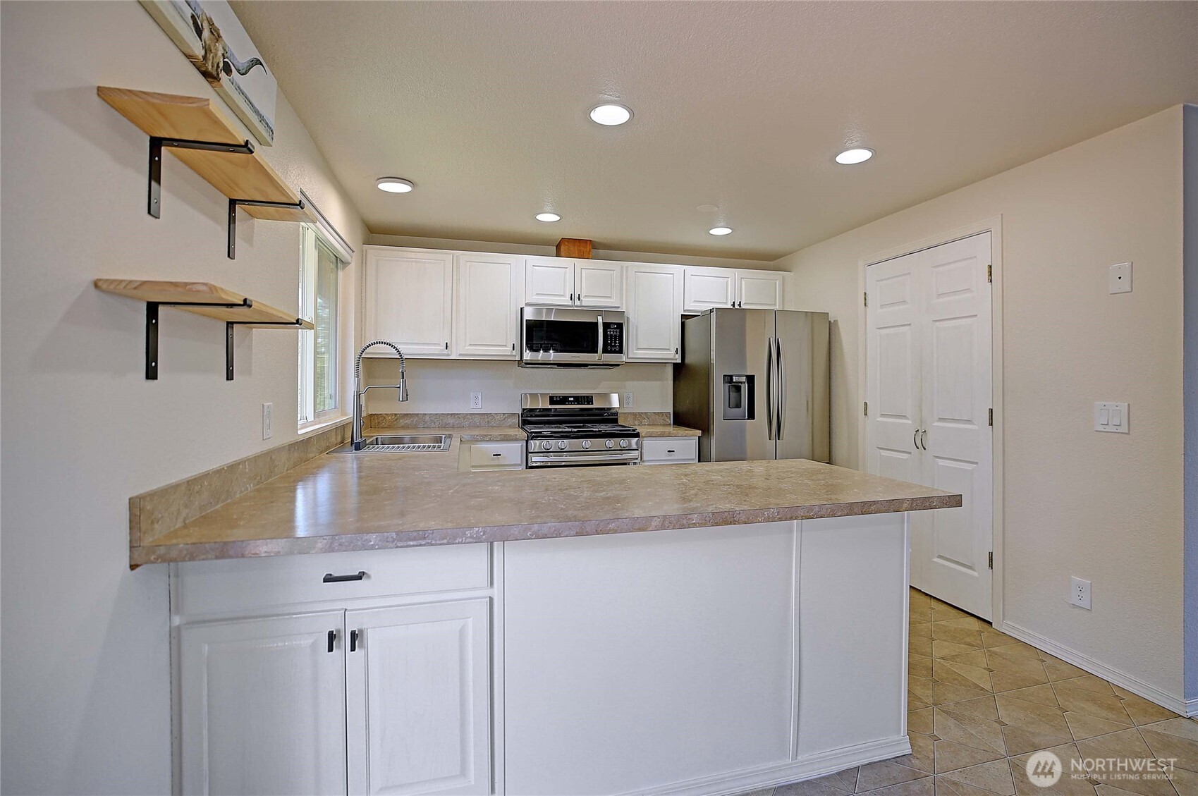 2029 Baymont Drive , Oak Harbor, WA 98277