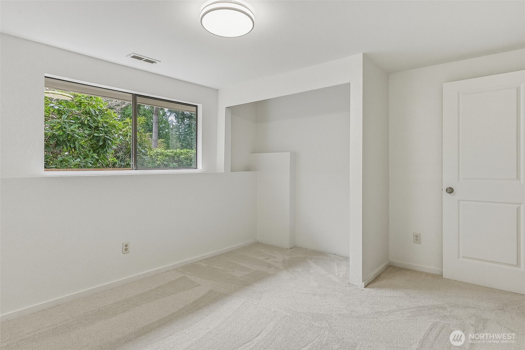 14329 43rd Avenue W, Lynnwood, WA 98087