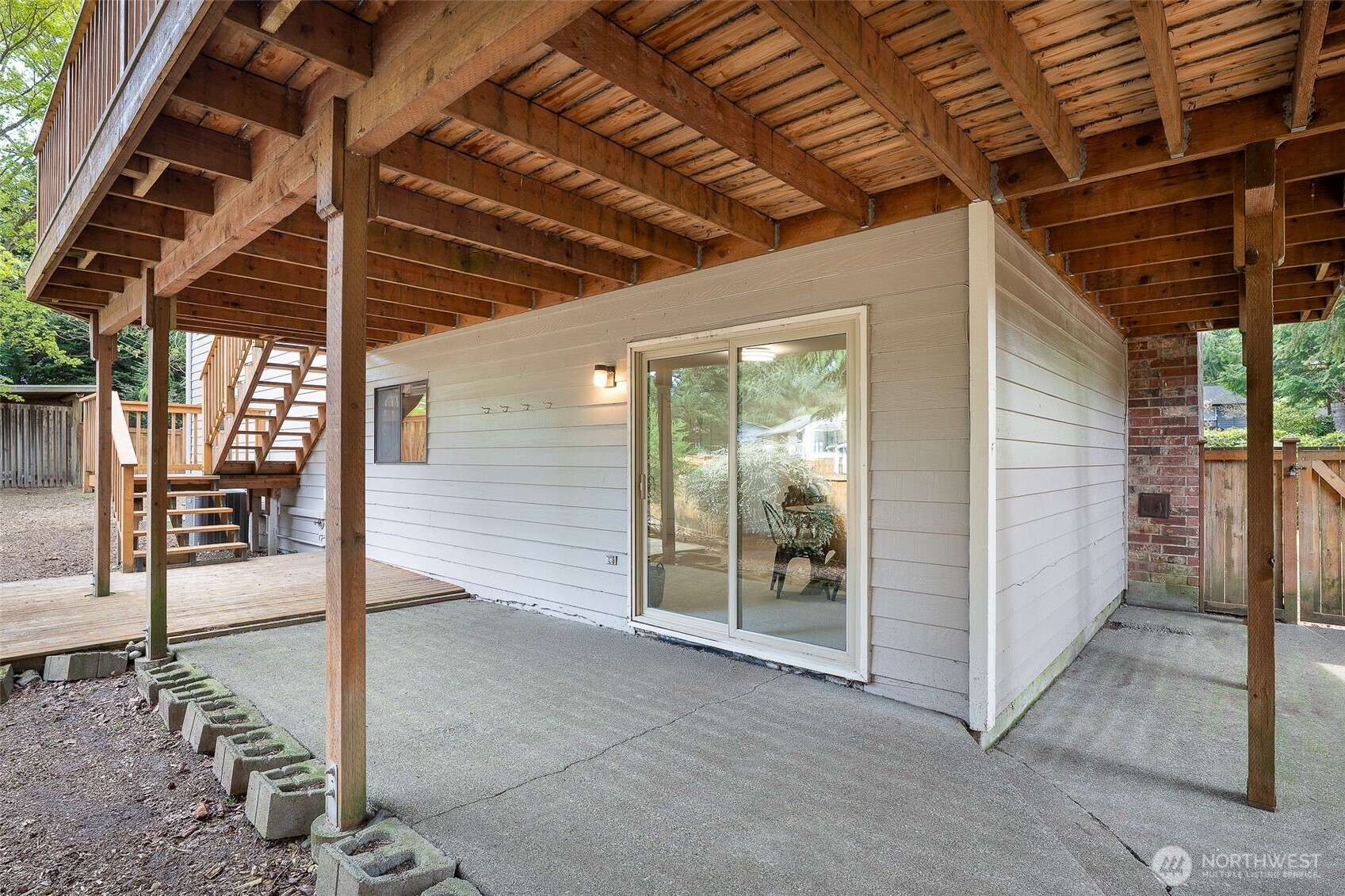 14329 43rd Avenue W, Lynnwood, WA 98087