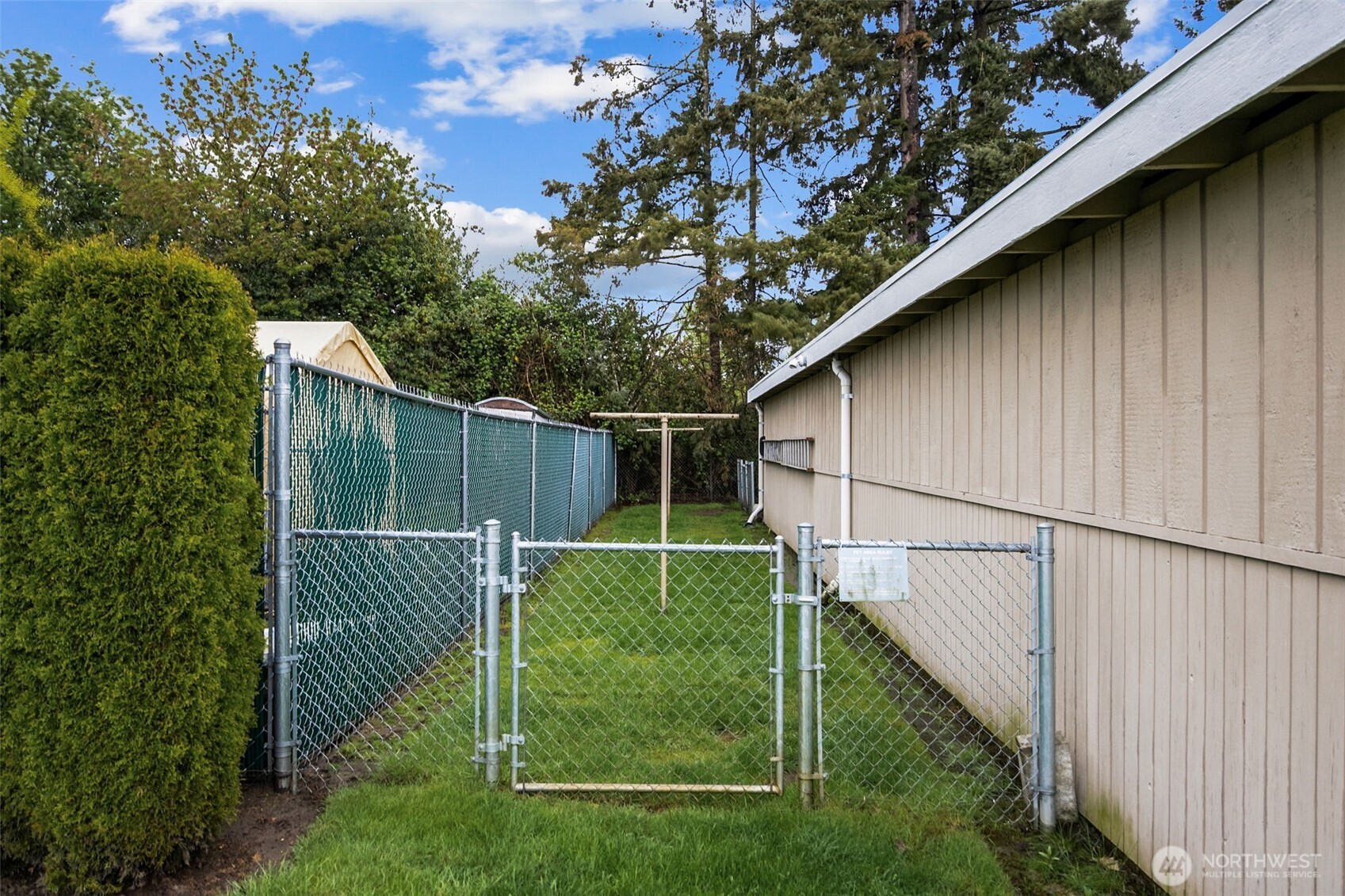 319 7th Place SE, Puyallup, WA 98372