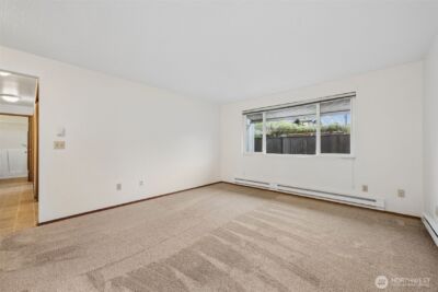 319 7th Place SE, Puyallup, WA 98372 - Photo 5