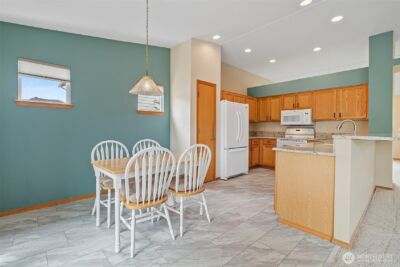 24322 117th Avenue SE, Kent, WA 98030 - Photo 5