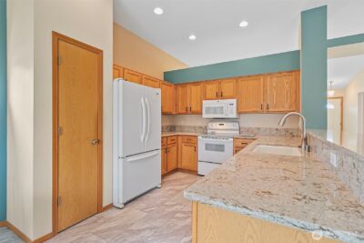 24322 117th Avenue SE, Kent, WA 98030 - Photo 6