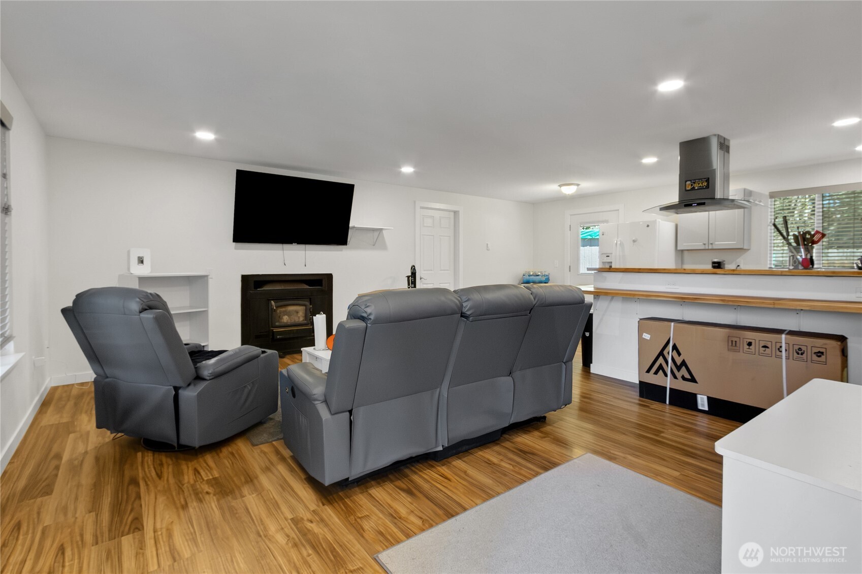 1402 Kaiser Road NW, Olympia, WA 98502
