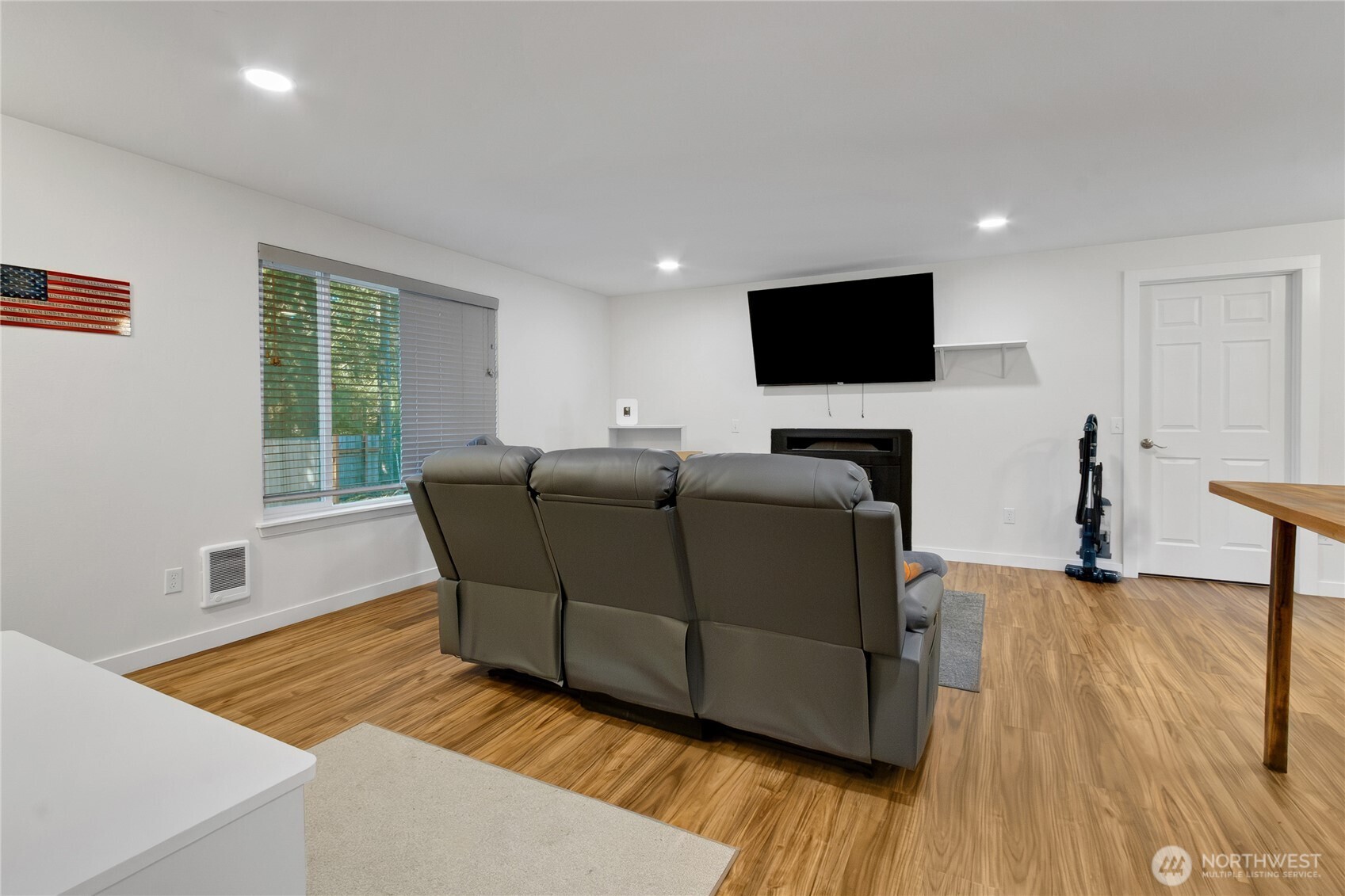 1402 Kaiser Road NW, Olympia, WA 98502