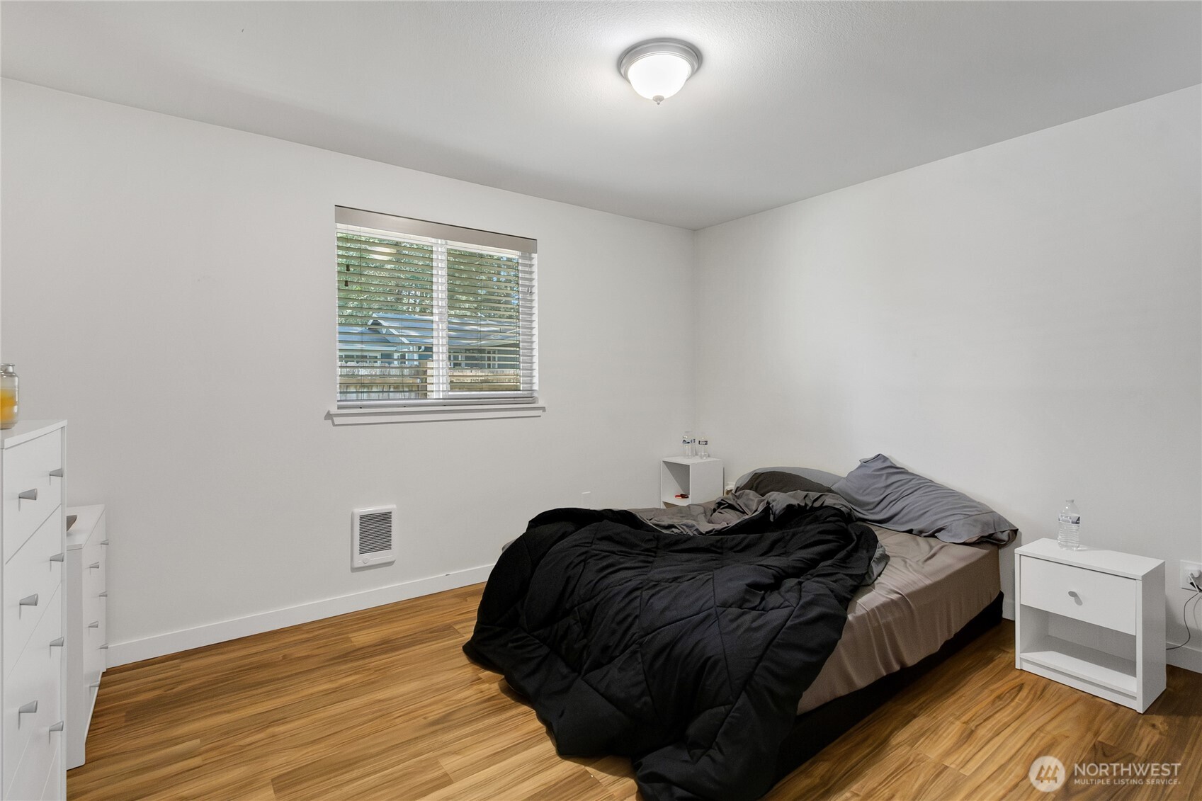 1402 Kaiser Road NW, Olympia, WA 98502