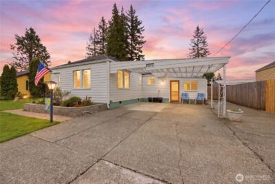 1916 Wilson Avenue , Enumclaw, WA 98022 - Photo 3